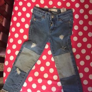 Destroyed Levi jeans